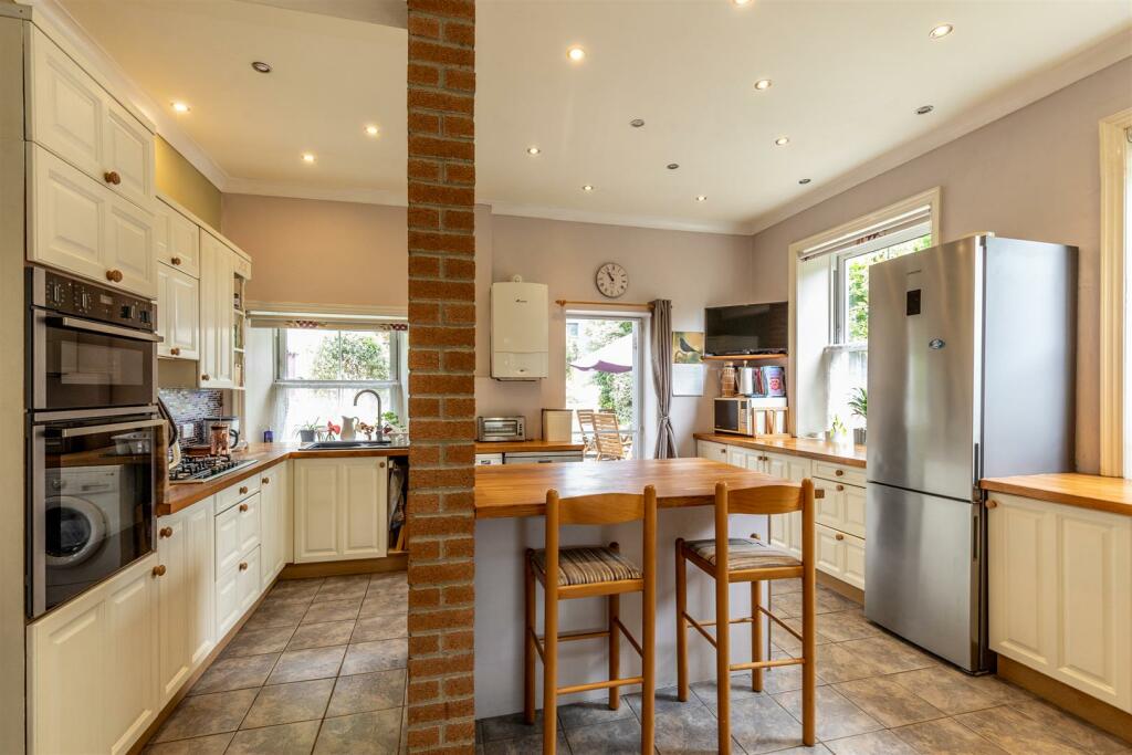 Additional image 34 of Cribbs Causeway, Bristol