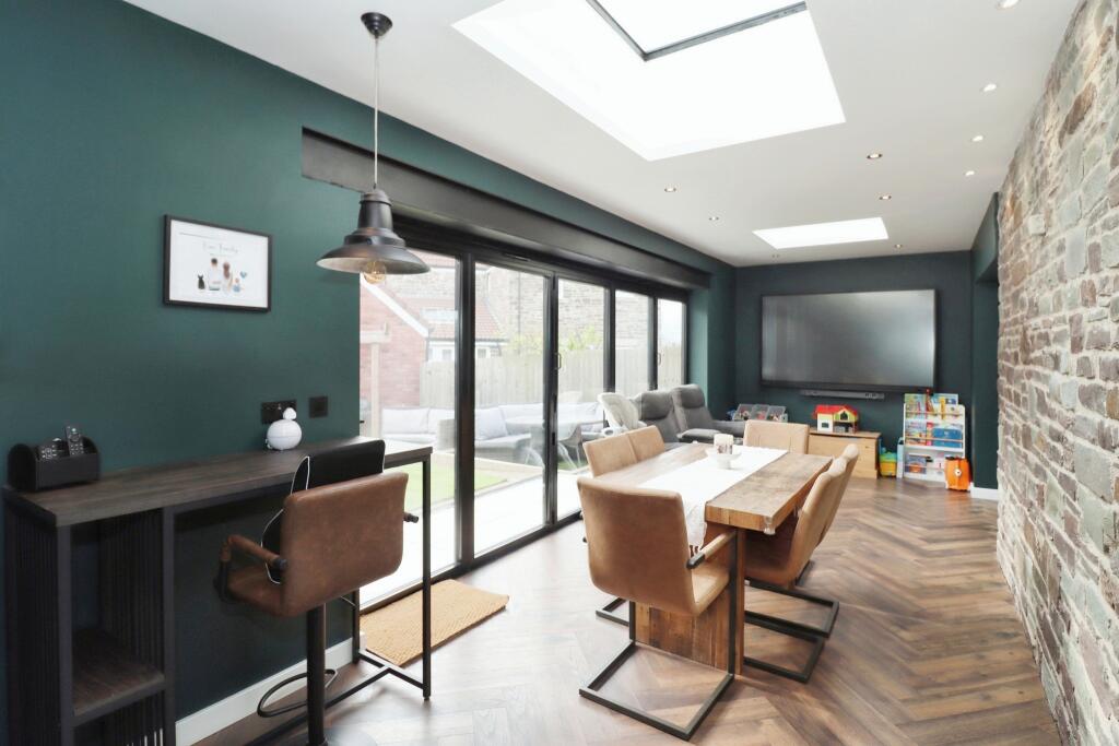 Additional image 5 of Badger Road, Thornbury, Bristol, Gloucestershire, BS35