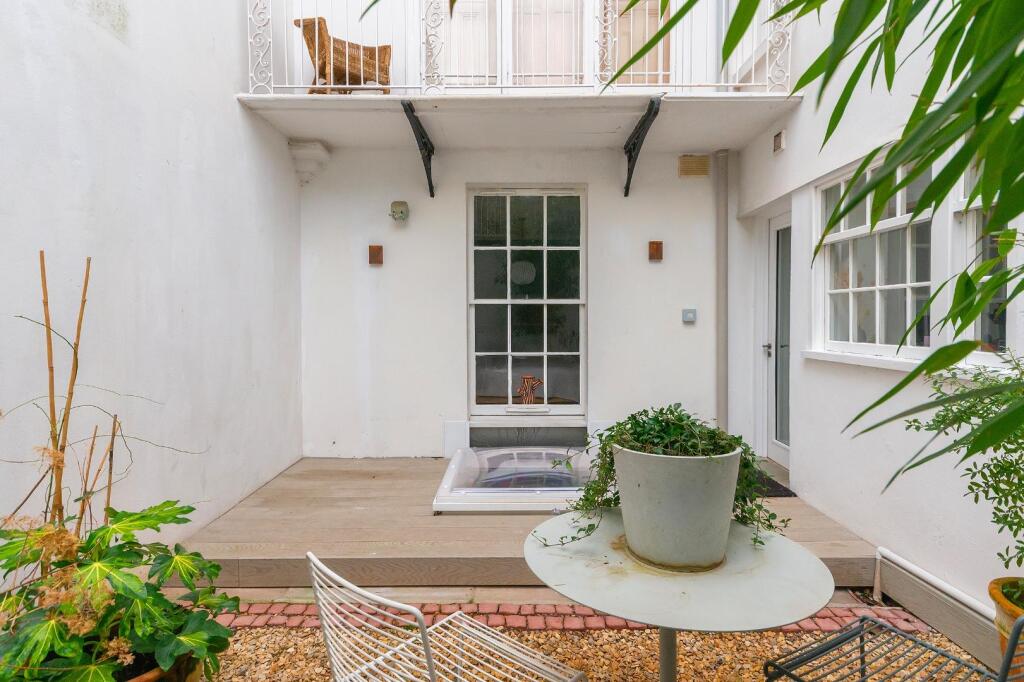 Additional image 36 of Caledonia Place, Clifton Village