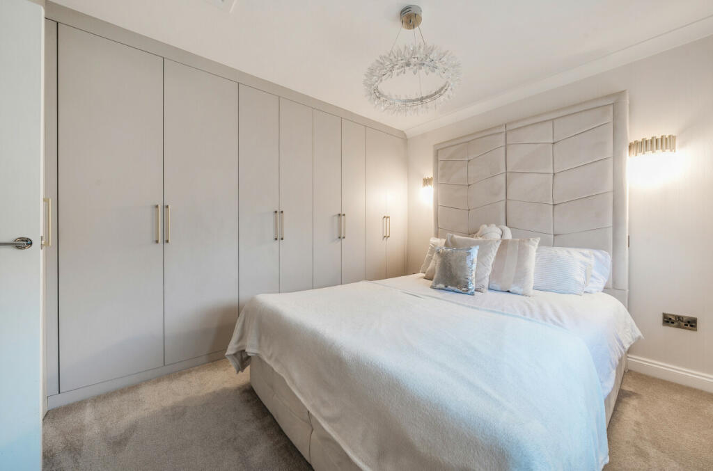 Additional image 9 of Brickfield Farm Gardens, Farnborough, Orpington, Kent, BR6