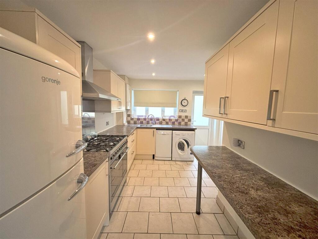 Additional image 6 of Clock House Road, Beckenham, BR3