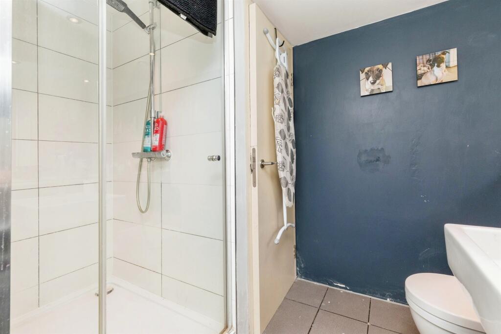 Additional image 11 of Lake Shore Drive, Bristol