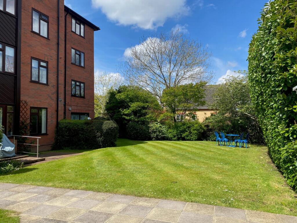 Additional image 12 of Summerlands Lodge, Orpington, BR6