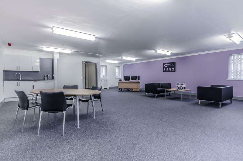 Additional image 13 of The Courtyard, Woodlands Lane, Almondsbury, Bristol, Bristol, BS32 4NQ