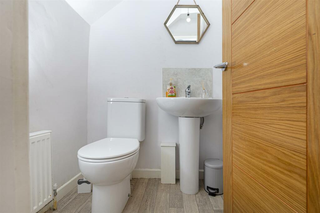 Additional image 8 of Paddock Drive, Drighlington