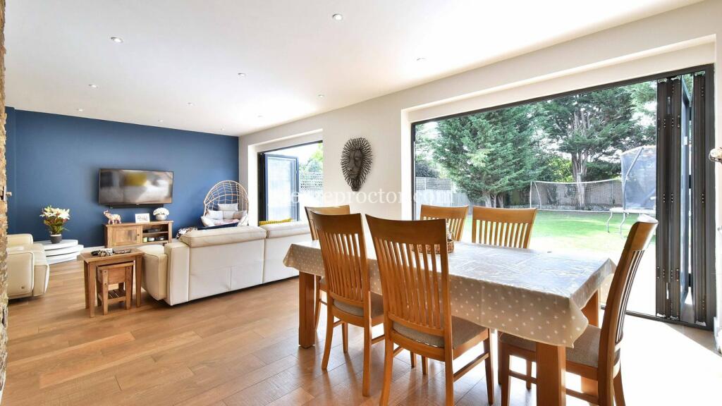 Additional image 13 of Burford Road, Bickley, BR1