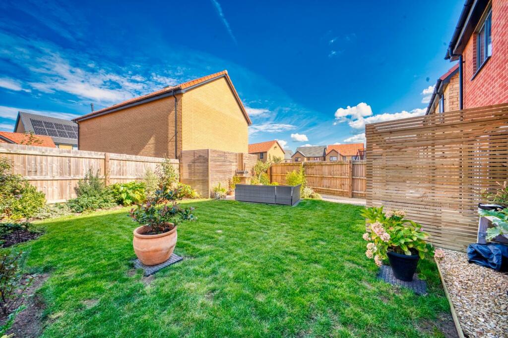 Additional image 19 of Beautifully presented family home in the popular Eaton Park development