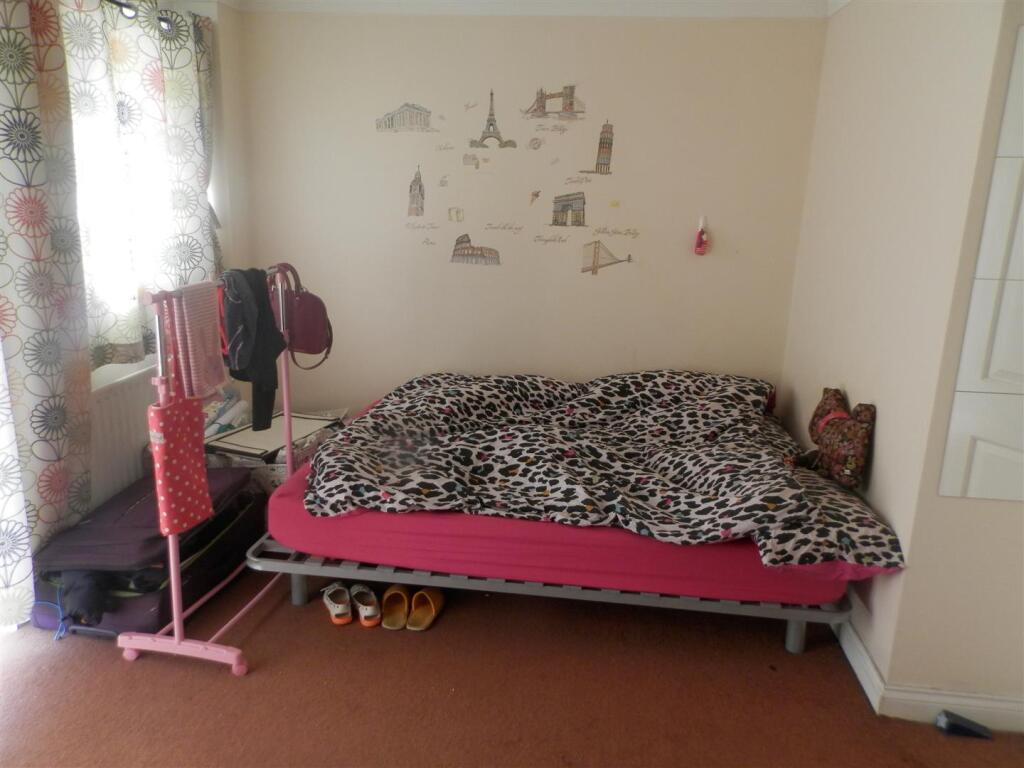 Additional image 4 of Parnell Road Stoke Park