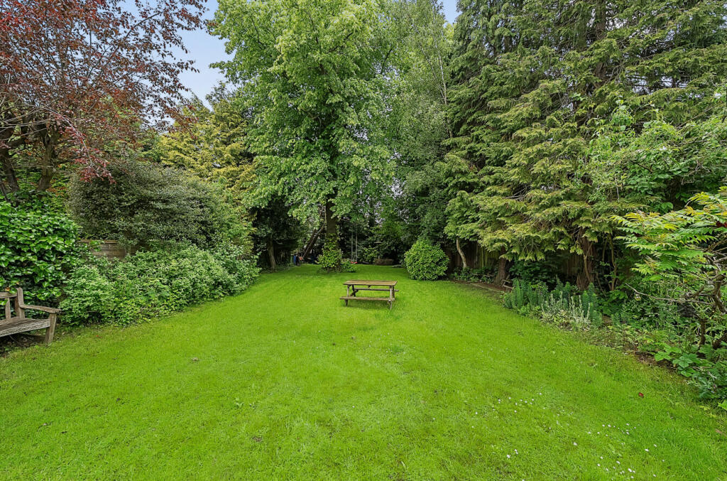 Additional image 4 of Willett Way, Petts Wood, BR5