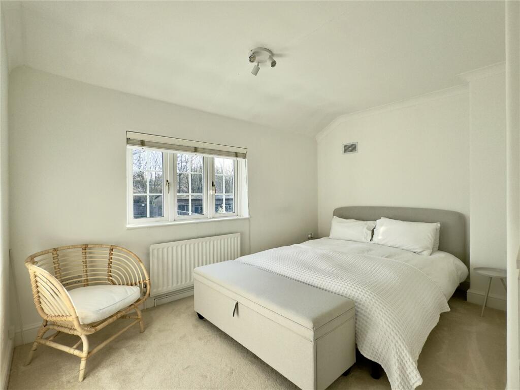 Additional image 11 of College Road, Hextable, Kent, BR8