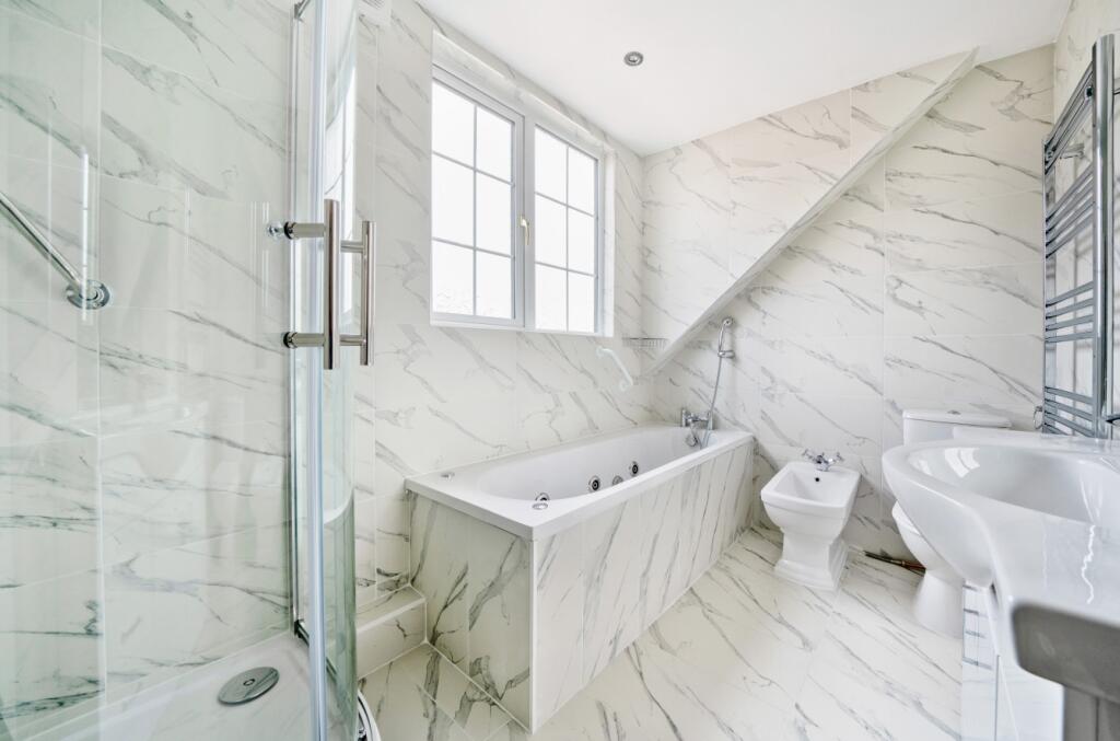 Additional image 5 of Kenley Close Chislehurst BR7