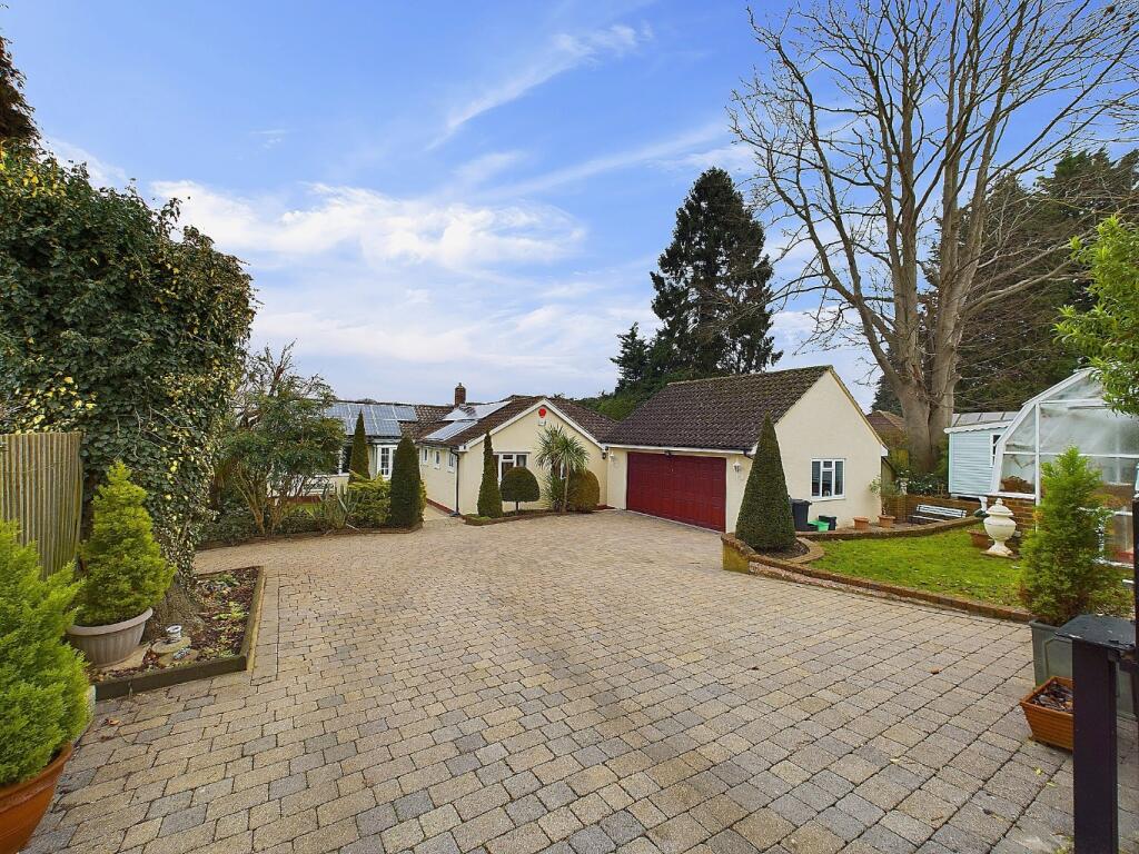 Additional image 4 of Chislehurst Road, BR6 0DN