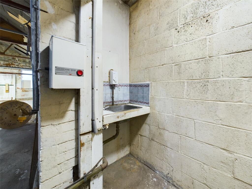 Additional image 12 of Devonshire Road, Weston-super-Mare, Somerset, BS23