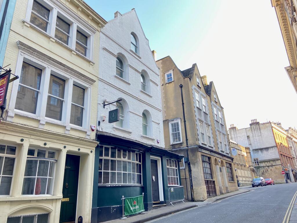 Small Street (F4), City Centre, Bristol, BS1