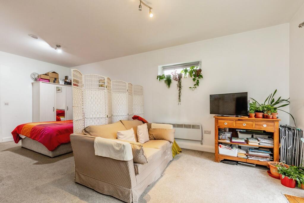 Additional image 11 of Tranmere Avenue, Bristol, BS10