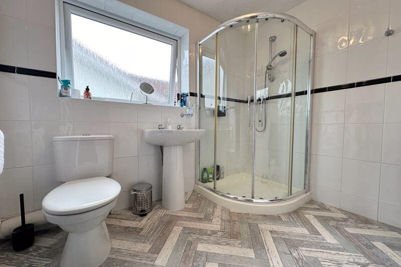 Additional image 18 of Cornwallis Avenue, Worle - 18' x 17'5" DOUBLE GARAGE