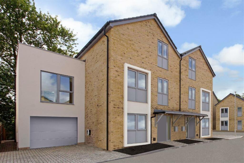 Additional image 5 of Manor Gardens, Bristol