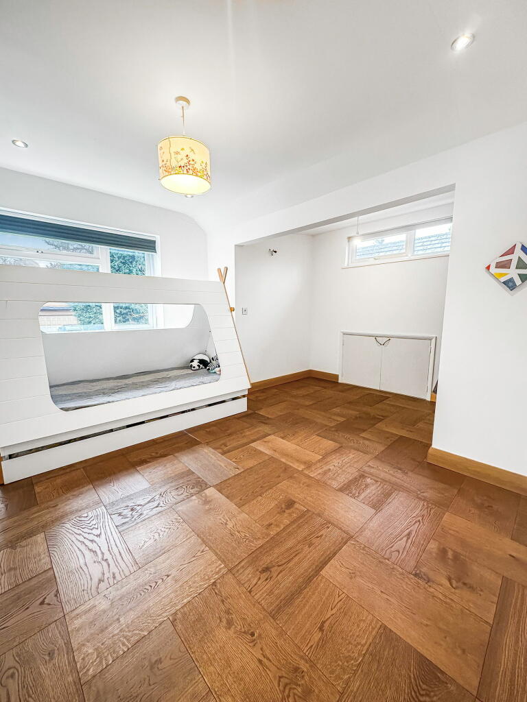 Additional image 23 of Merewood Close, Bromley, BR1 2AN