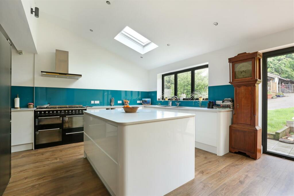 Additional image 4 of Two acres and stables in popular village location