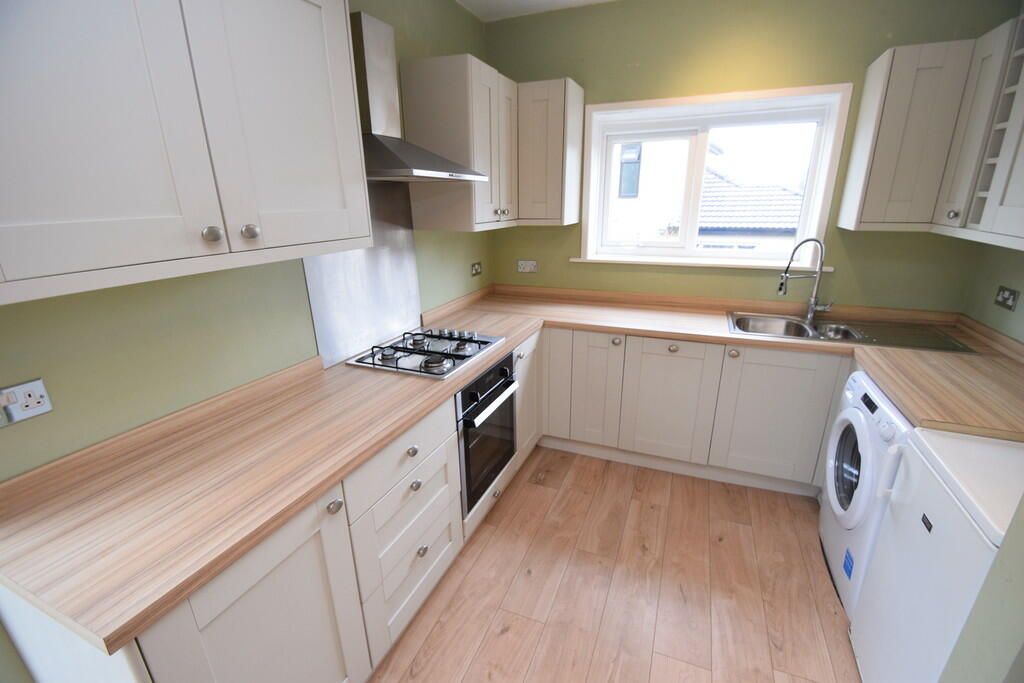 Additional image 4 of Nab Wood Rise, Nab Wood