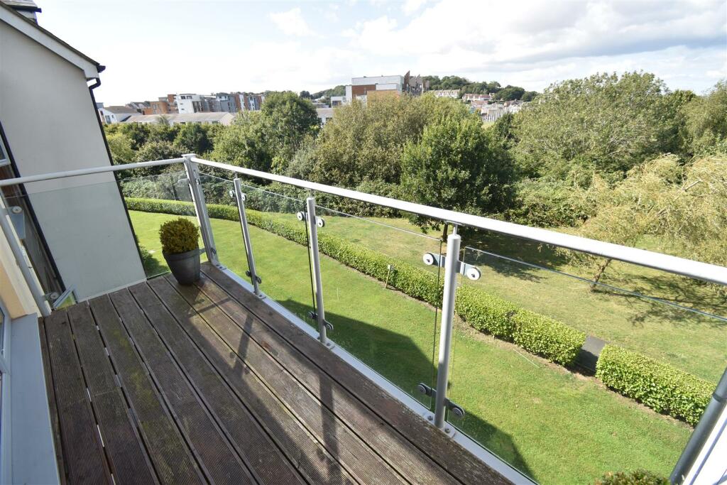 Additional image 16 of Kittiwake Drive, Portishead