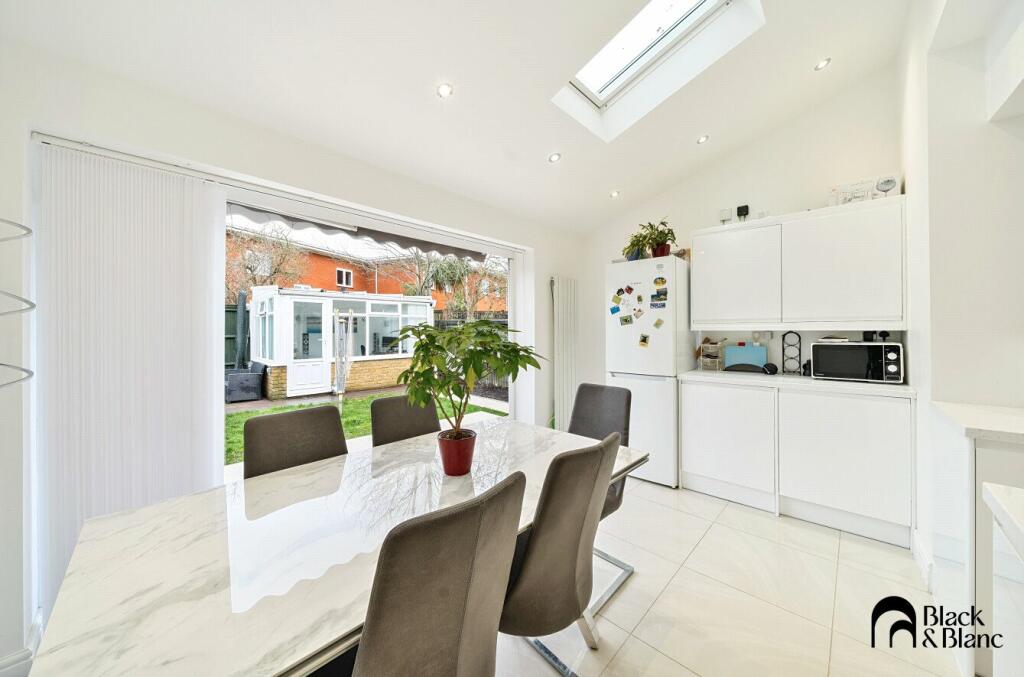 Additional image 7 of Farmfield Road, Bromley, BR1