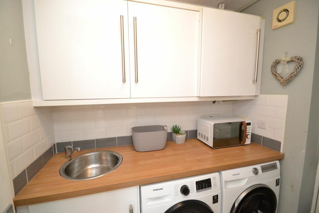 Additional image 14 of Far Crook, Thackley,