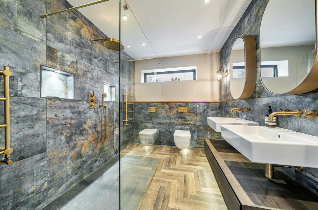 Additional image 18 of Rodway Road, Bromley, Kent, BR1