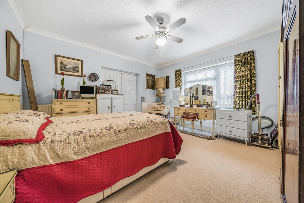 Additional image 14 of Knoll Rise, Orpington