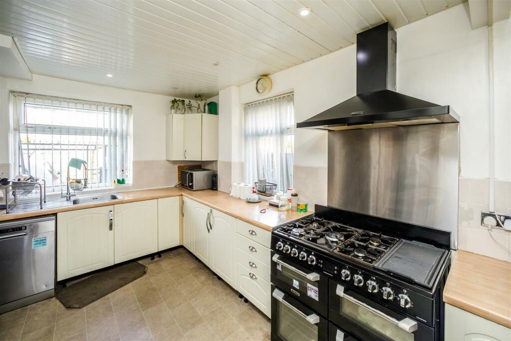 Additional image 8 of Tanton Crescent, Clayton