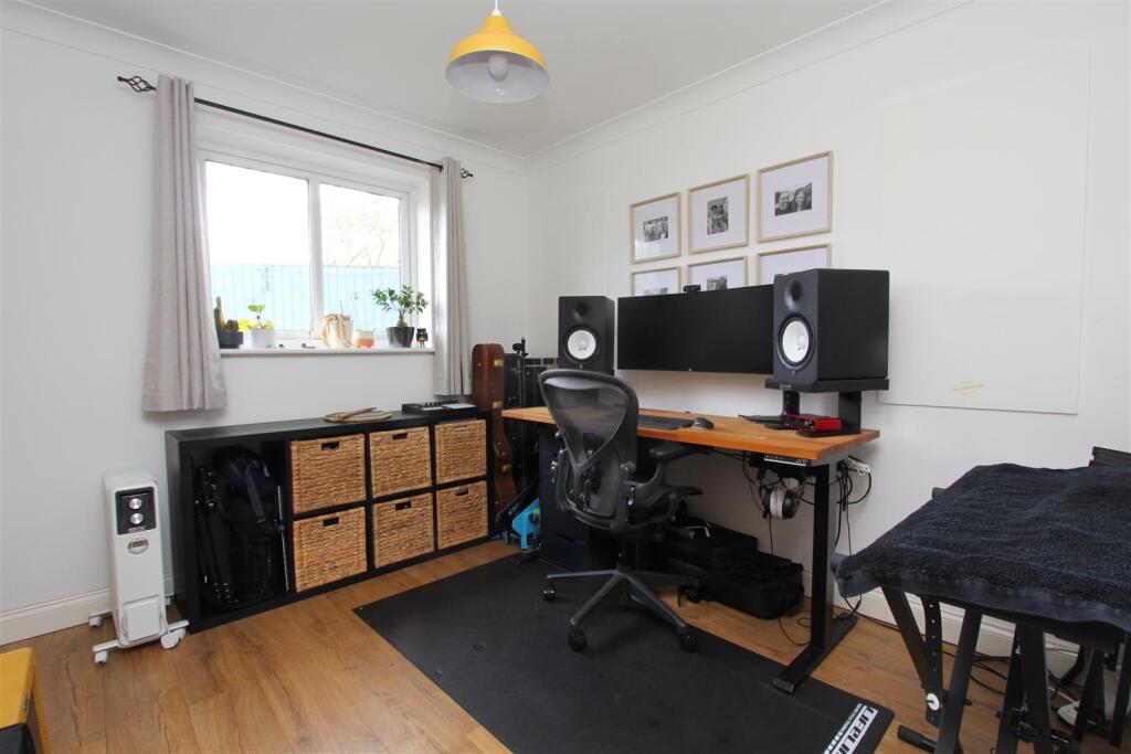 Additional image 5 of Hale Close, Hanham, Bristol