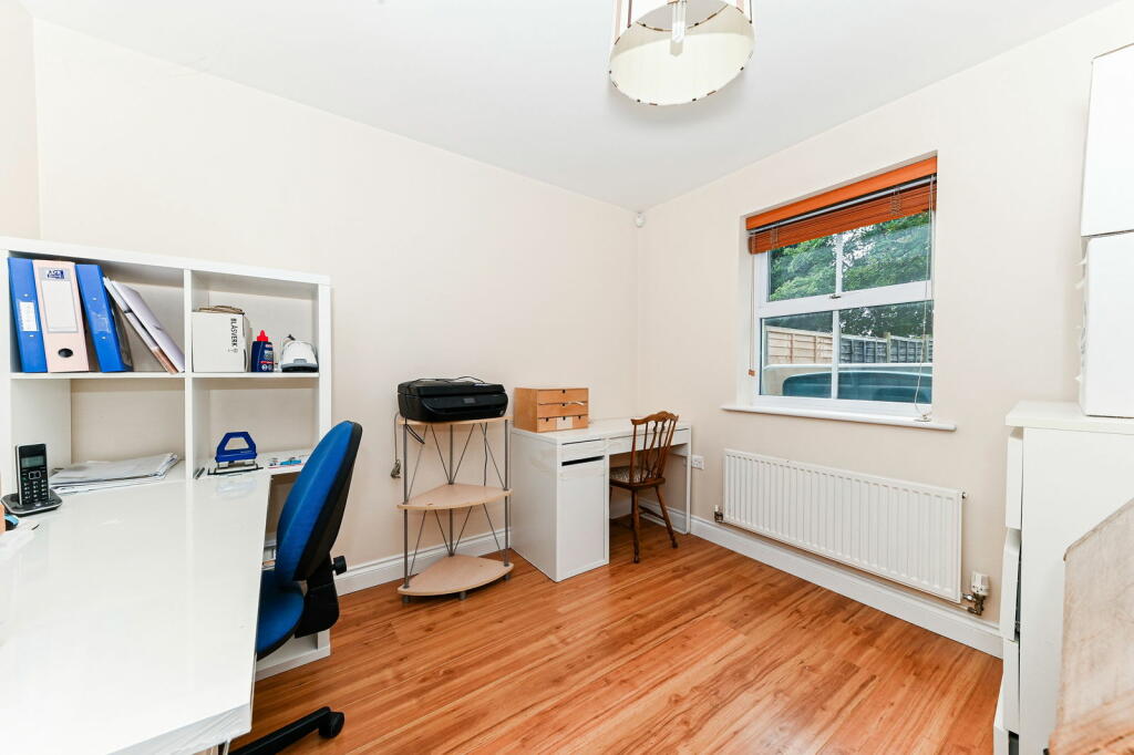 Additional image 7 of Sparkes Close, Bromley, BR2 9GE