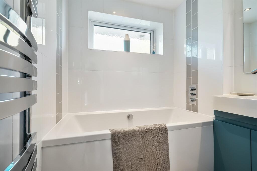 Additional image 8 of Glendower Crescent, Orpington