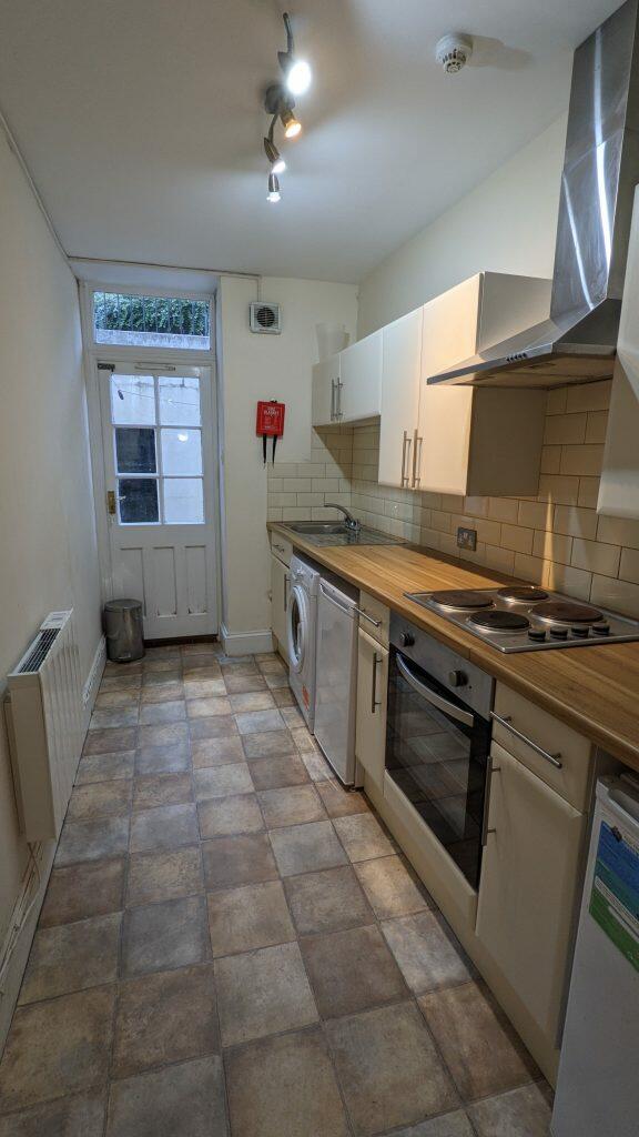 Additional image 13 of Arlington Villas Basement 151