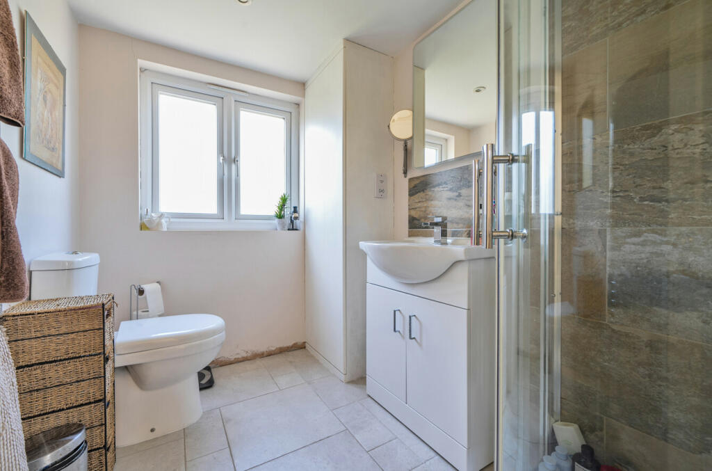 Additional image 15 of Albany Road, Chislehurst, Kent, BR7