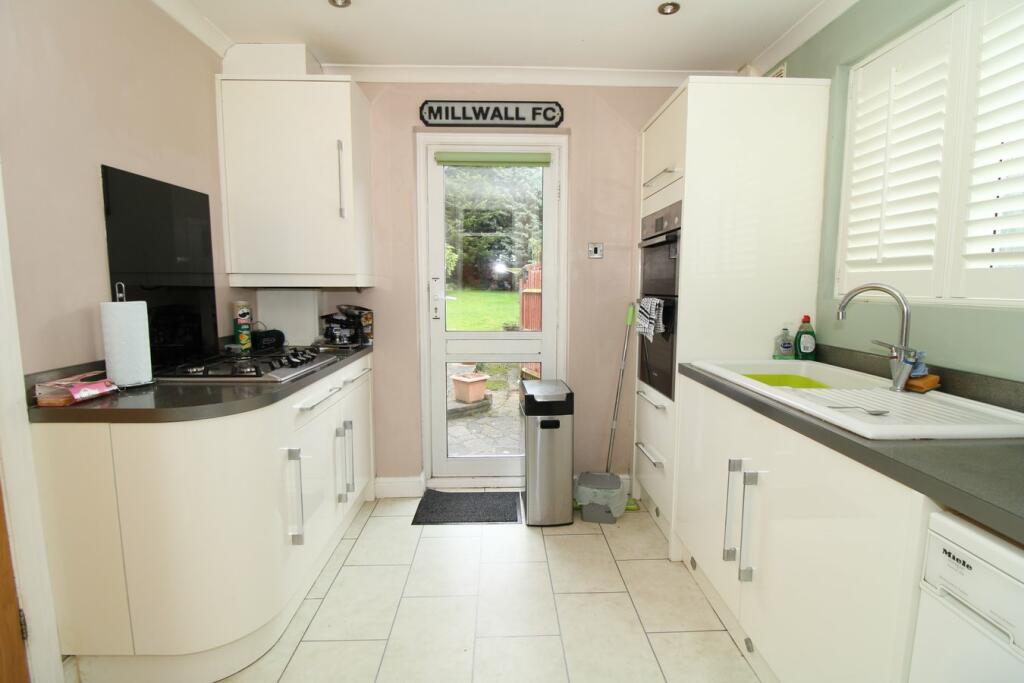 Additional image 12 of The Crescent, West Wickham, BR4