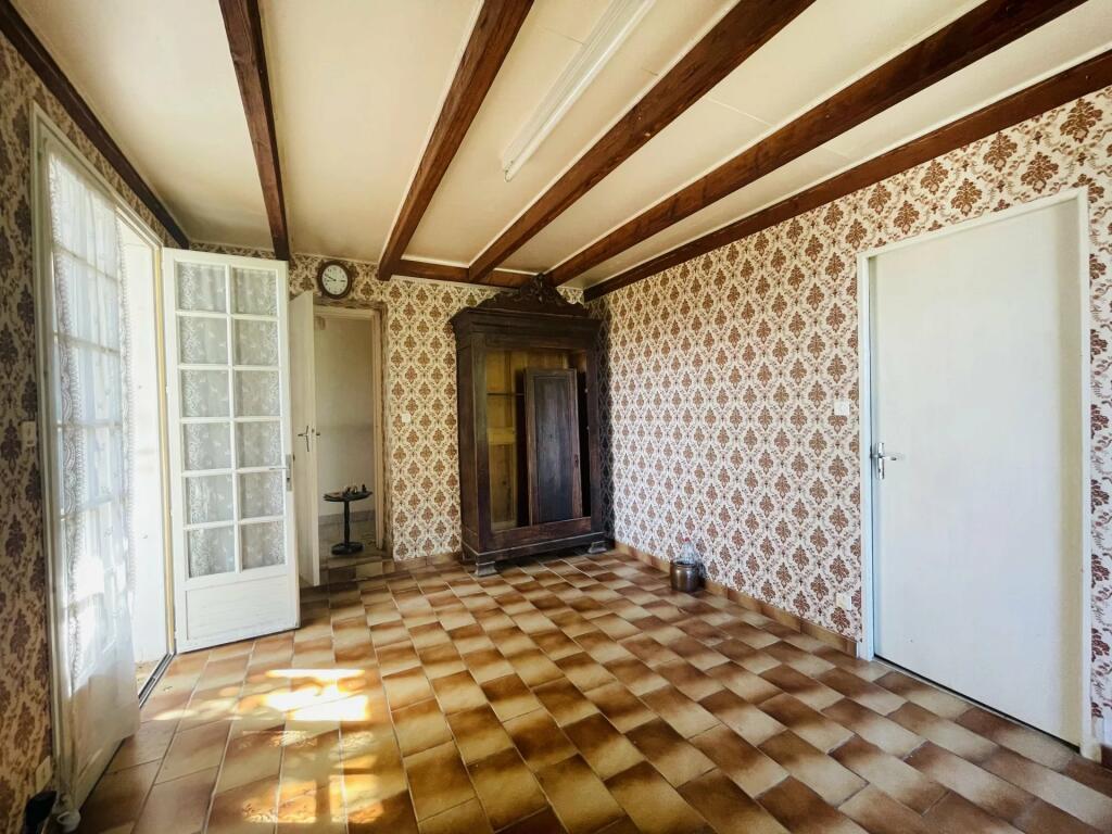 Additional image 2 of Poitou-Charentes, Charente, Barbezieux-St-Hilaire, France