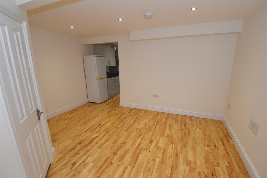 Additional image 8 of Henry Street, Totterdown