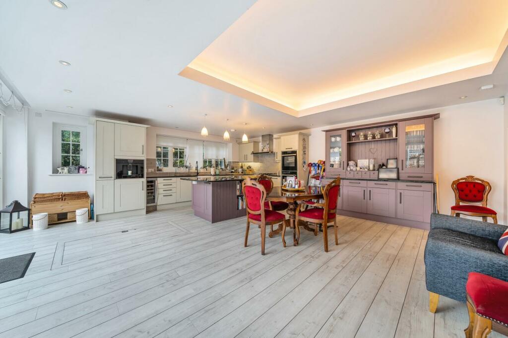 Additional image 18 of Manor Park, Chislehurst