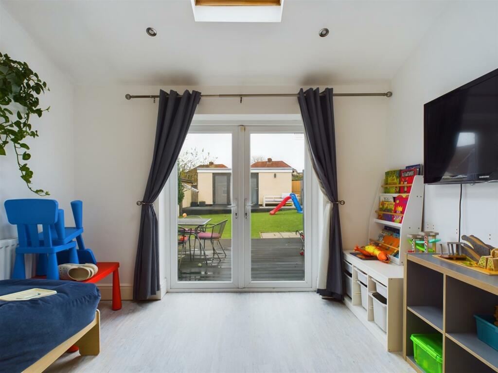 Additional image 5 of Holdenhurst Road, Kingswood, Bristol, BS15 1HL