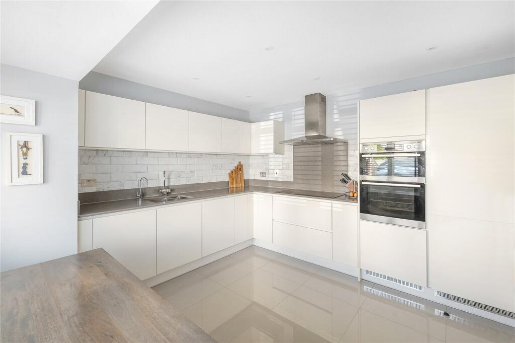 Additional image 9 of Brindlewick Gardens, Beckenham, BR3