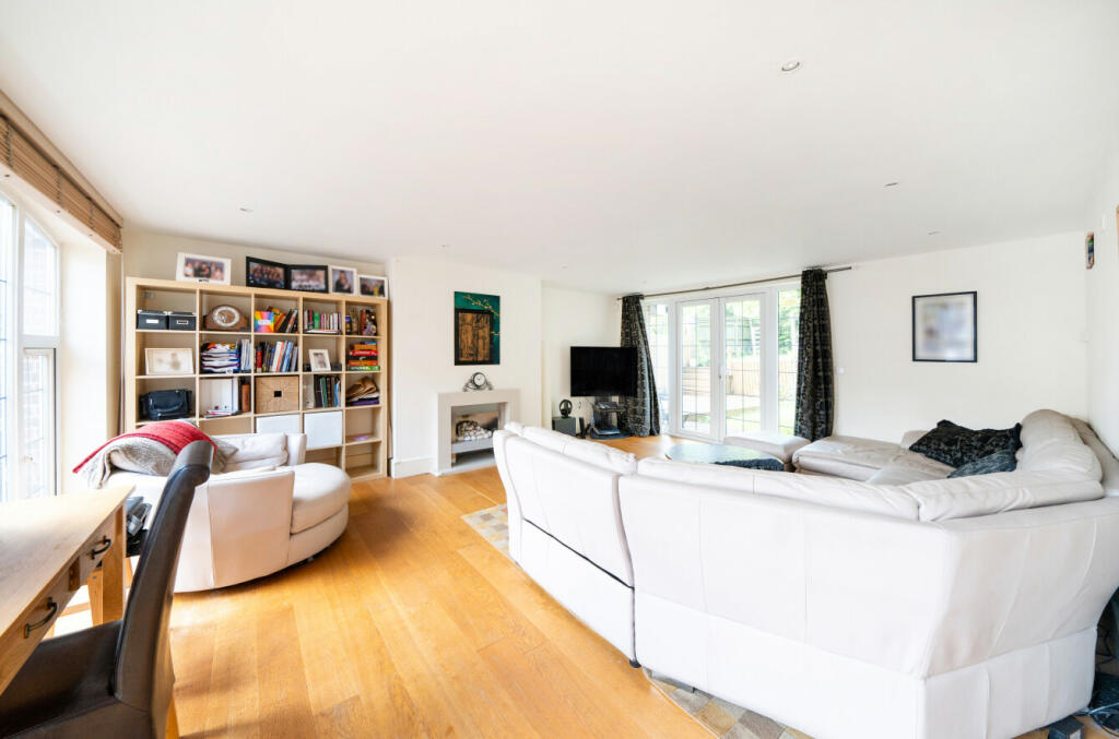 Additional image 11 of Duggan Drive, Chislehurst, Kent, BR7