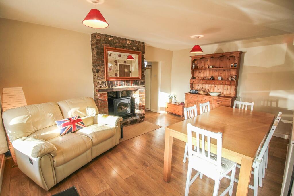 Additional image 2 of Charming Centrally Located Cottage**3 Bedrooms**Garden & Parking**Two Reception Rooms**
