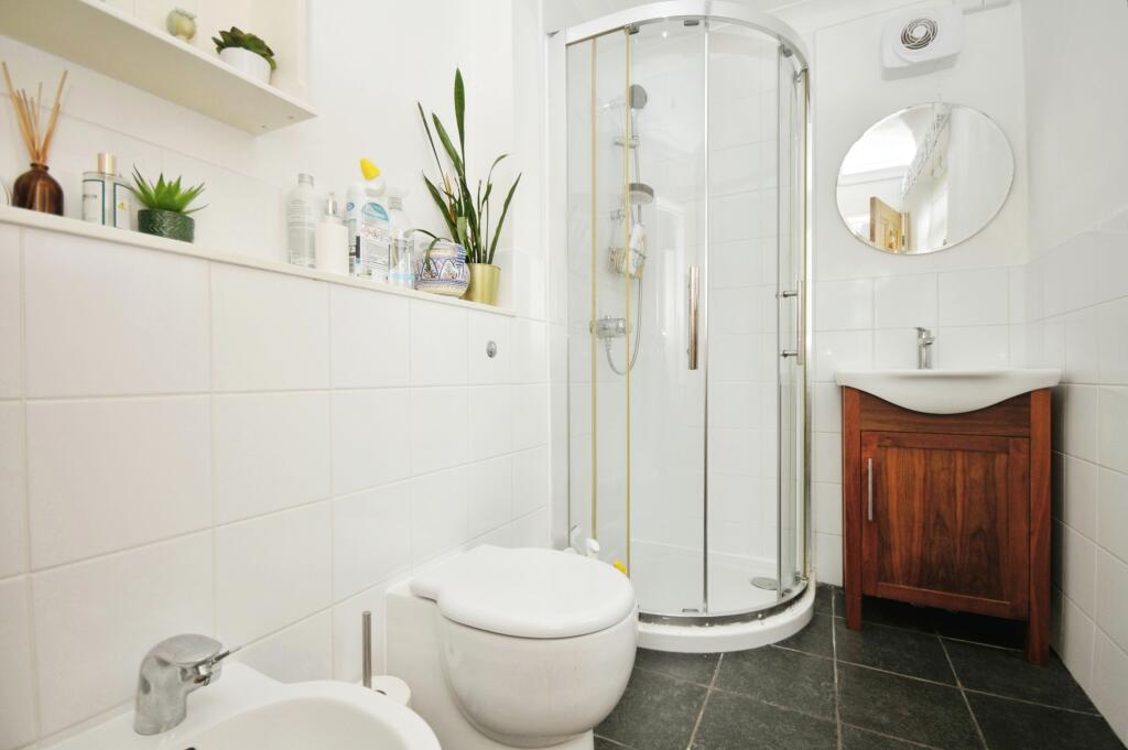 Additional image 9 of Birkbeck Road, Beckenham, BR3