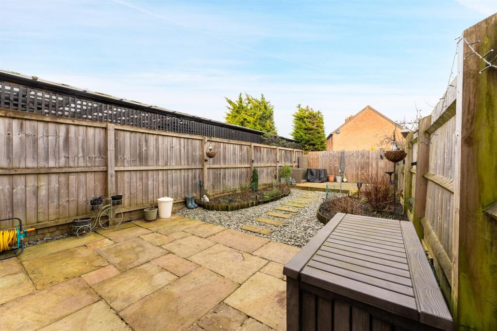 Additional image 16 of The Avenue, St. Georges - BEAUTIFUL HOUSE WITH GARAGE