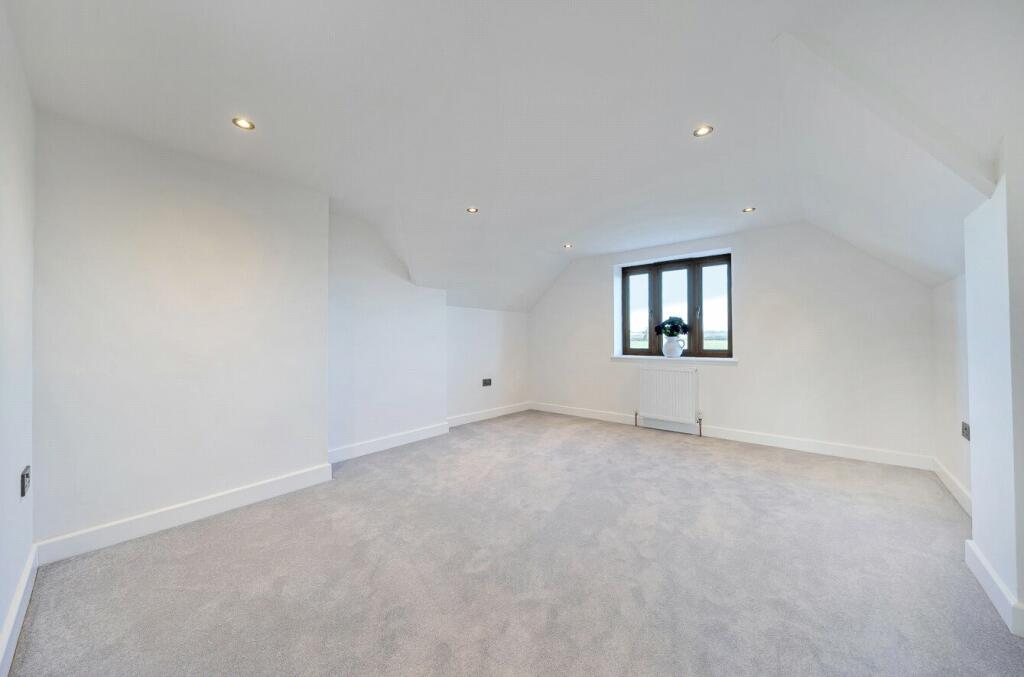 Additional image 13 of Oldfields Lane, Earthcott Green, Alveston, Bristol, South Gloucestershire, BS35