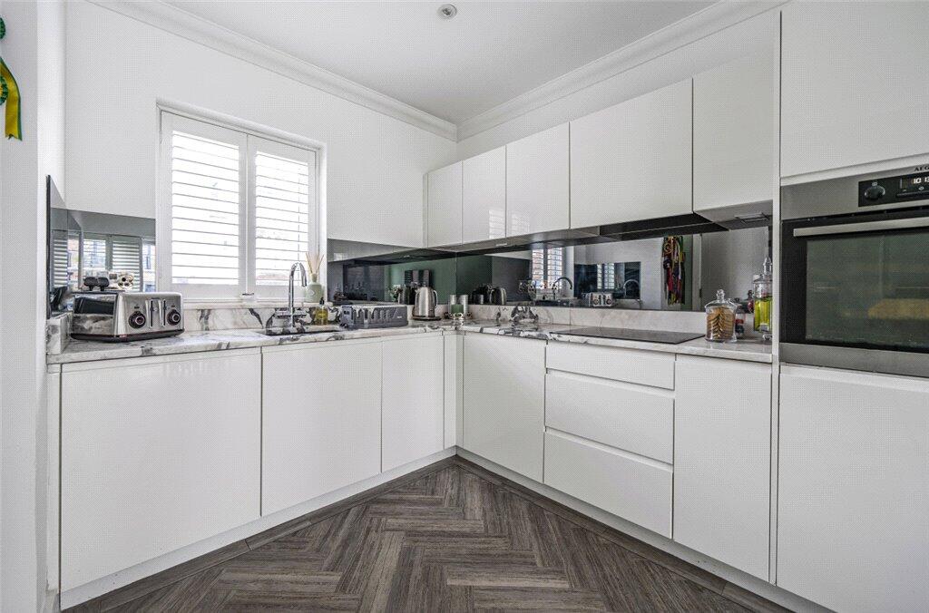 Additional image 22 of Ash Tree Close, Orpington