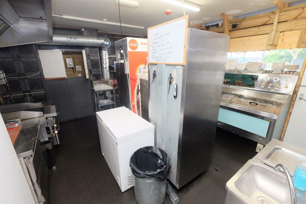 Additional image 8 of MIXED USE | £33,000 PA | SHIREHAMPTON