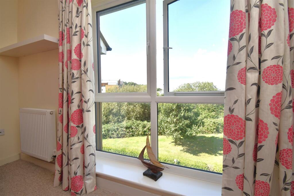 Additional image 15 of Kittiwake Drive, Portishead