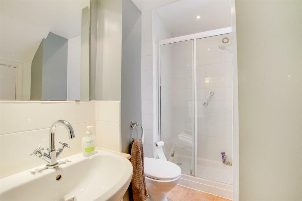 Additional image 11 of Sunray Avenue, Bromley